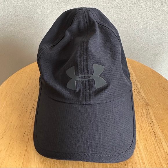 Under Armour Women’s Hat - Black - Adjustable - Picture 2 of 9